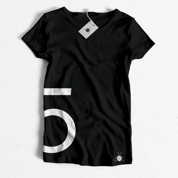 bC tshirt number 5 black